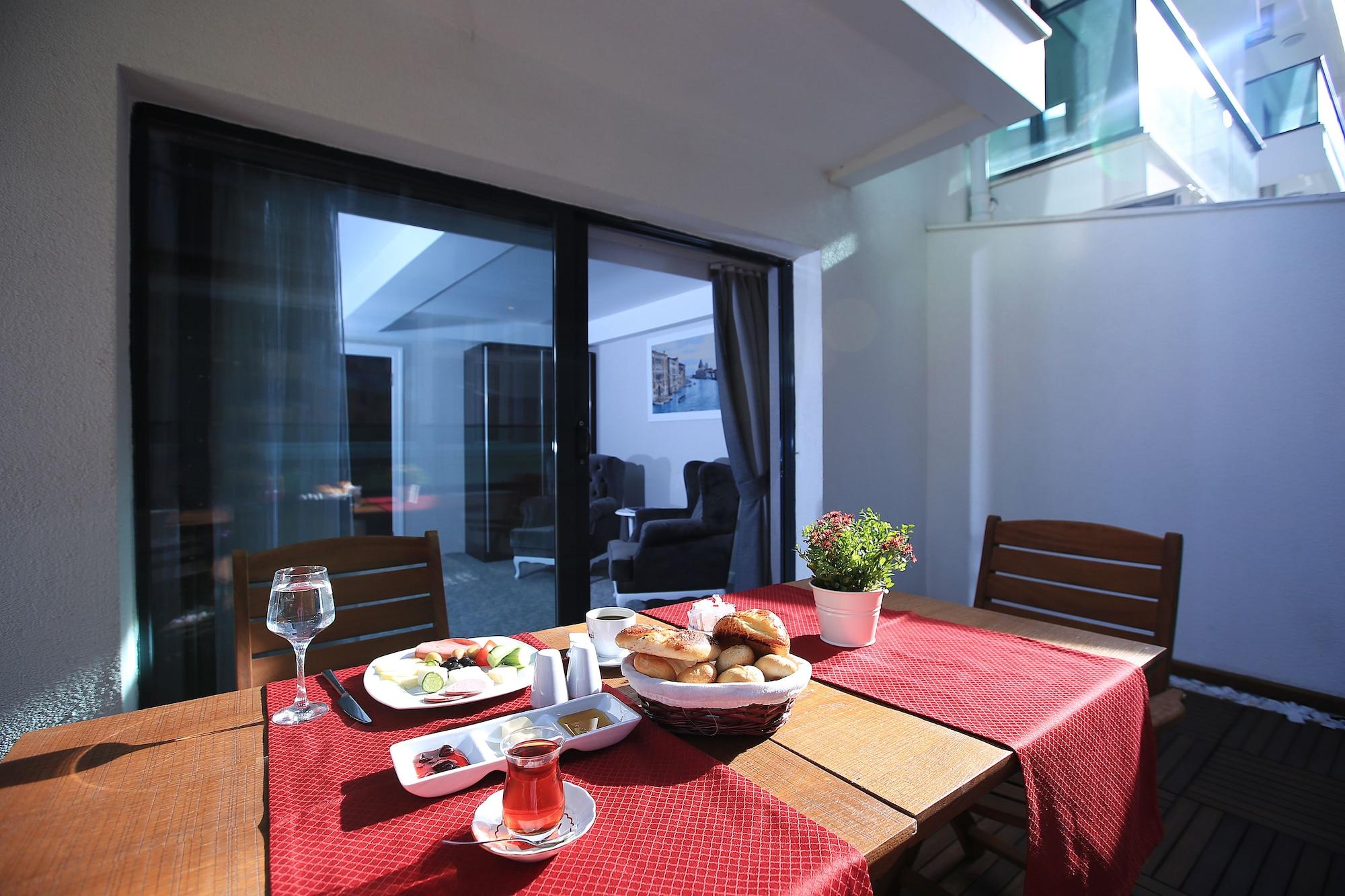 Güvenay Business Hotel